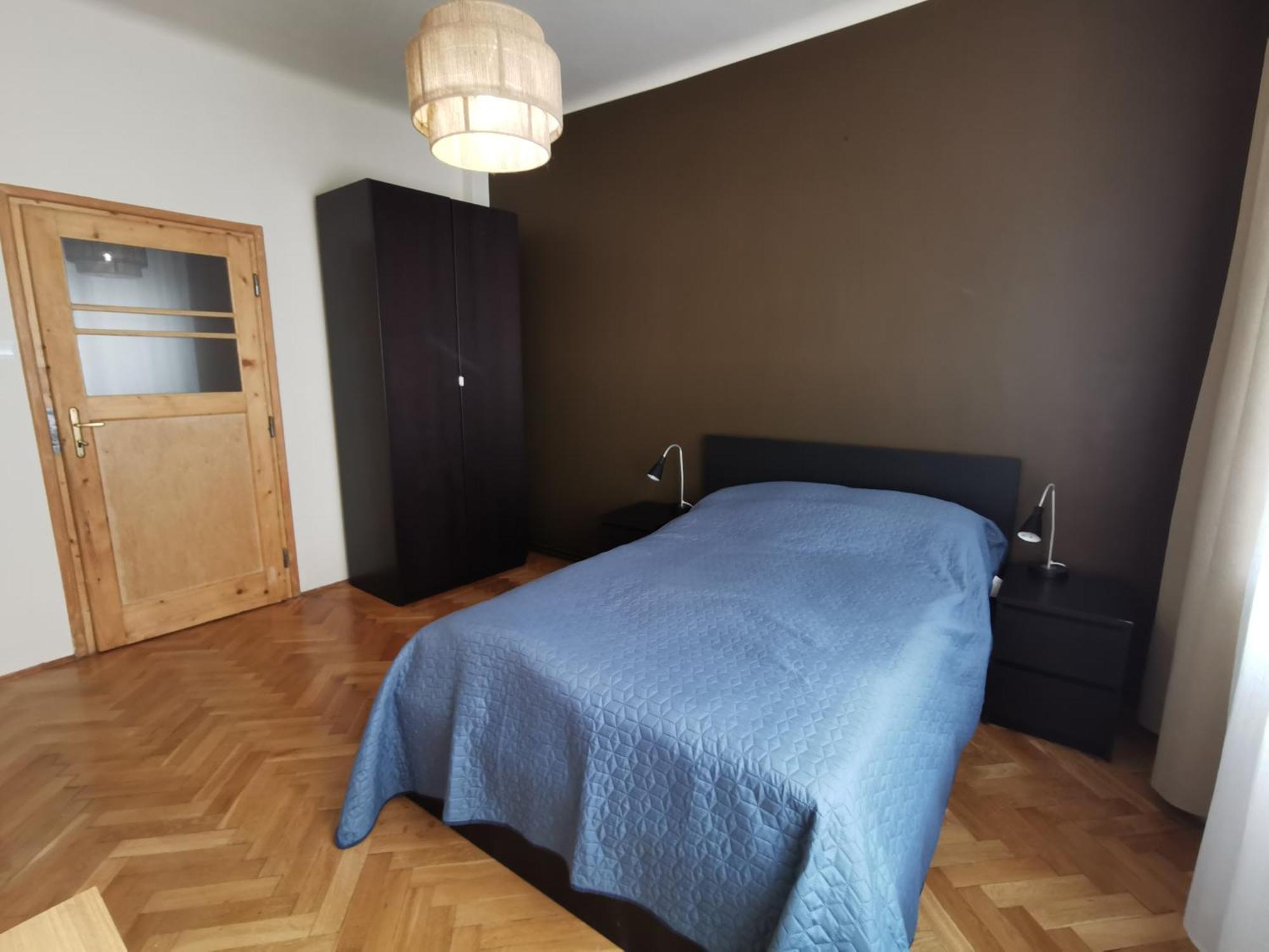 Cozy Spacious Apartment With Balcony クラクフ エクステリア 写真