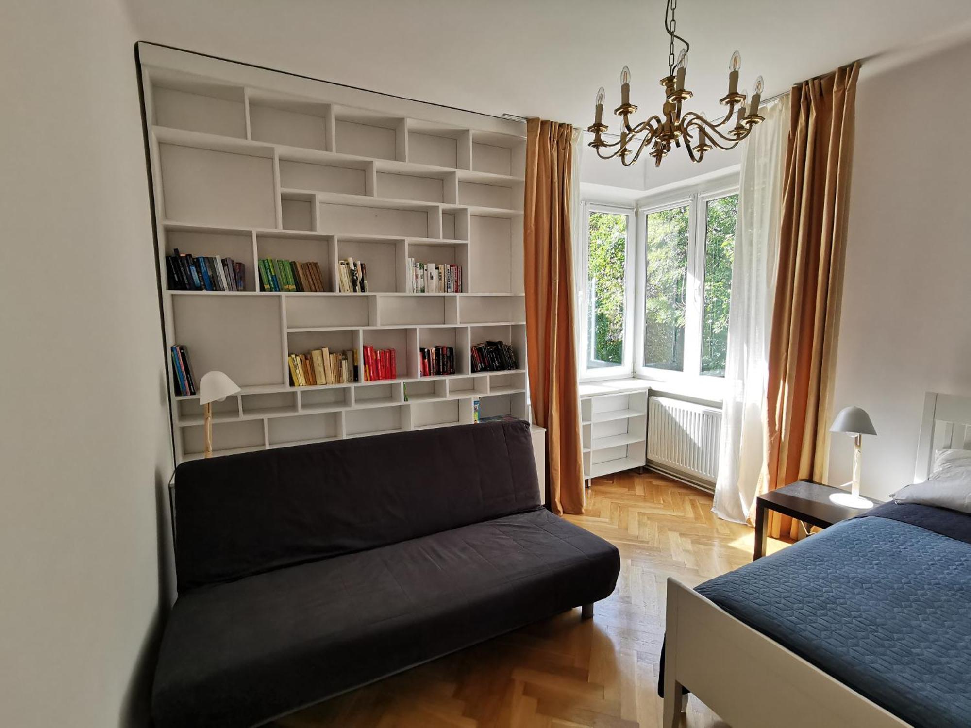 Cozy Spacious Apartment With Balcony クラクフ エクステリア 写真